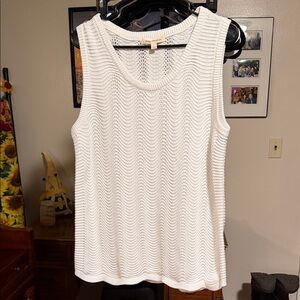 Elegant White Knit Tank Top